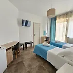 Agora